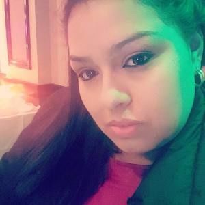 Meet your Posher, Gabriela